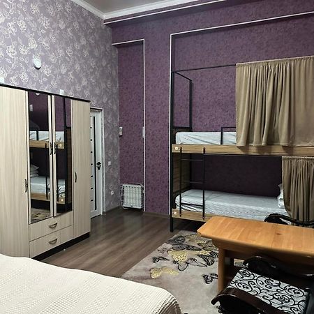 Хостел Sweet Home Бишкек Экстерьер фото