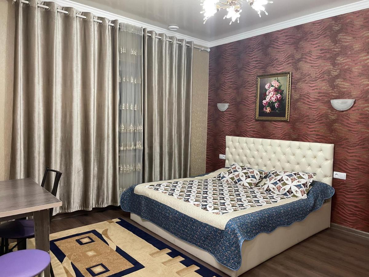 Хостел Sweet Home Бишкек Экстерьер фото