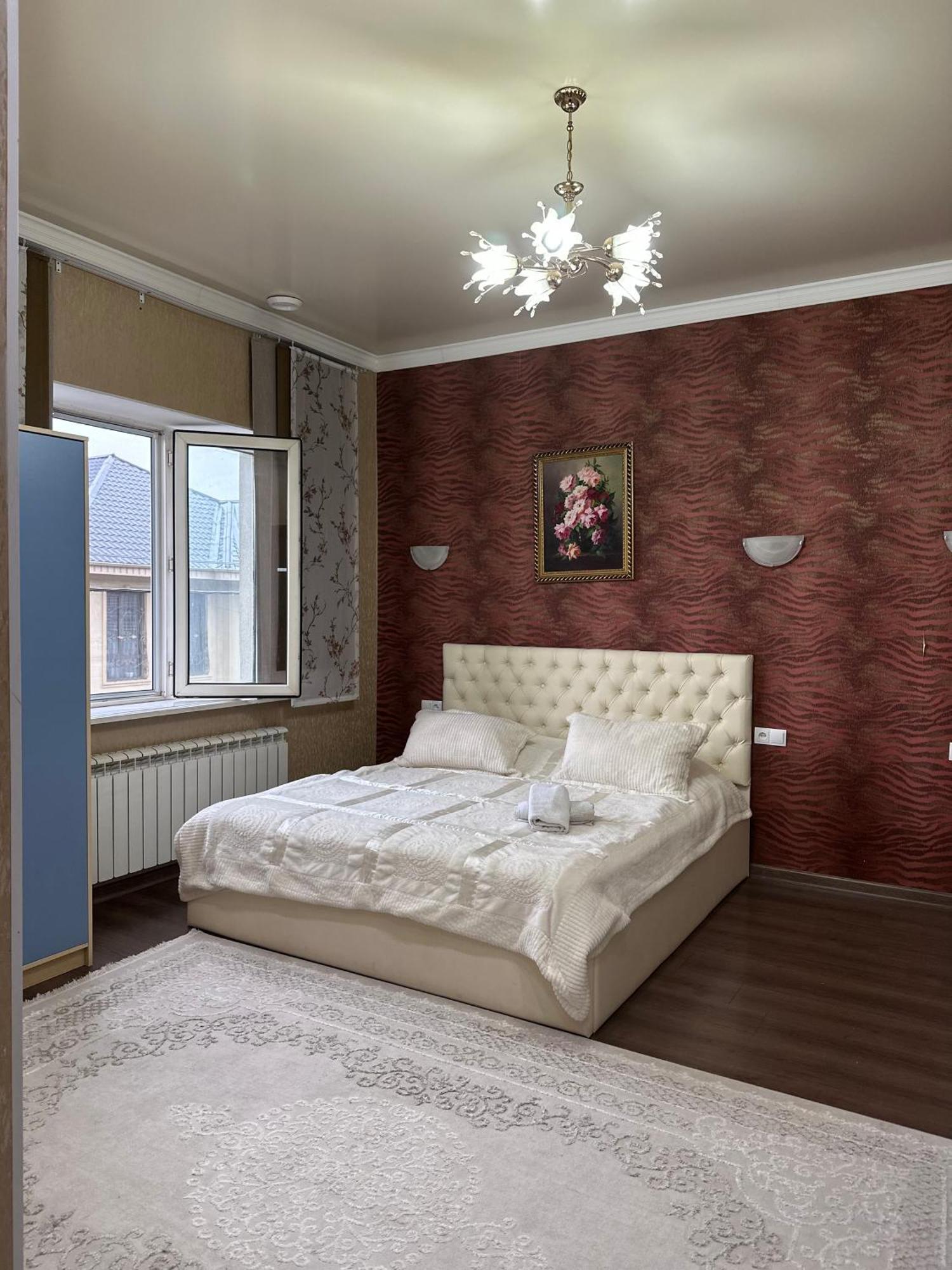 Хостел Sweet Home Бишкек Экстерьер фото